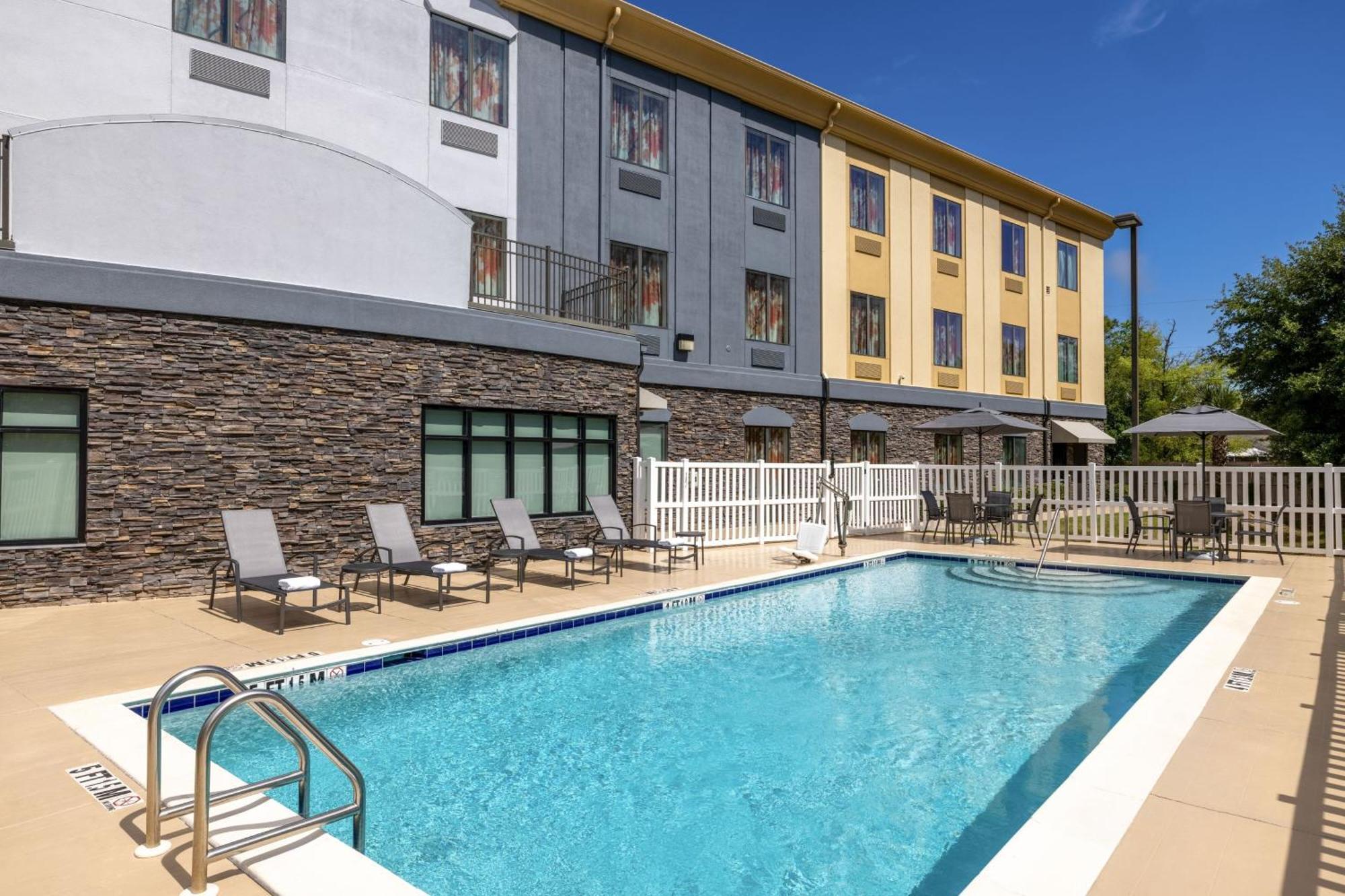 Fairfield Inn & Suites By Marriott Fort Walton Beach Hurlburt Area Kültér fotó